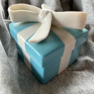 Tiffany & Co. Porcelain Box made in Japan. Retired. Stamped Tiffany & Co.